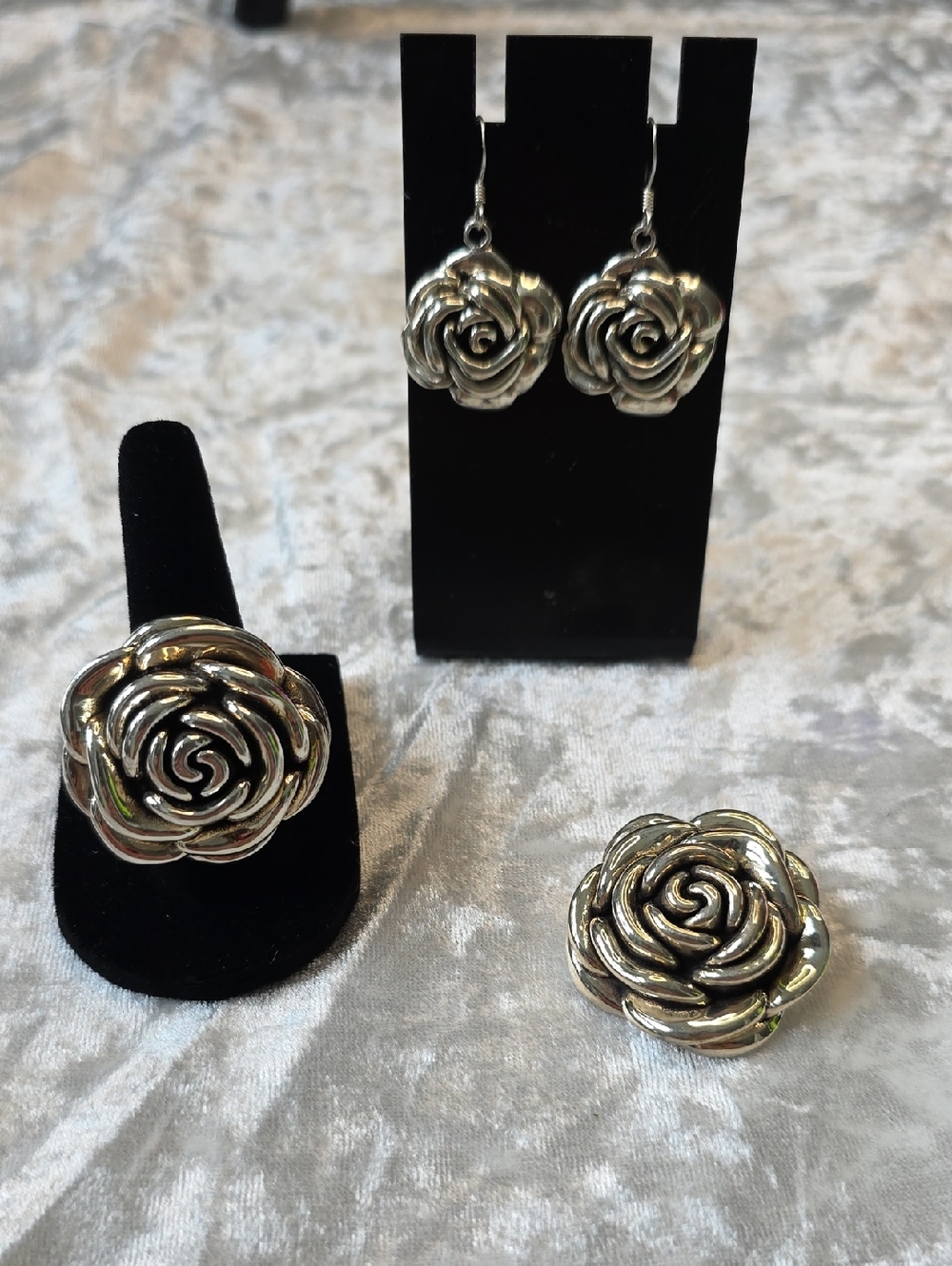 Vintage Sterling Silver Rose Floral Earrings,Pendent and Ring Set